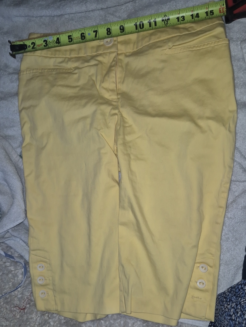 Tribal Yellow Stretch Capri Pants